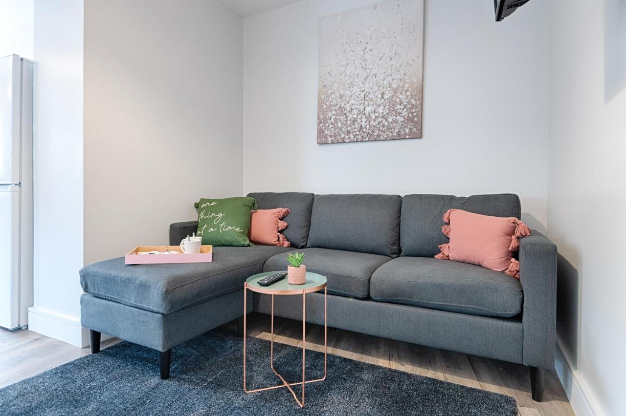 The Mor House - Tv In Every Bedroom! * Swansea