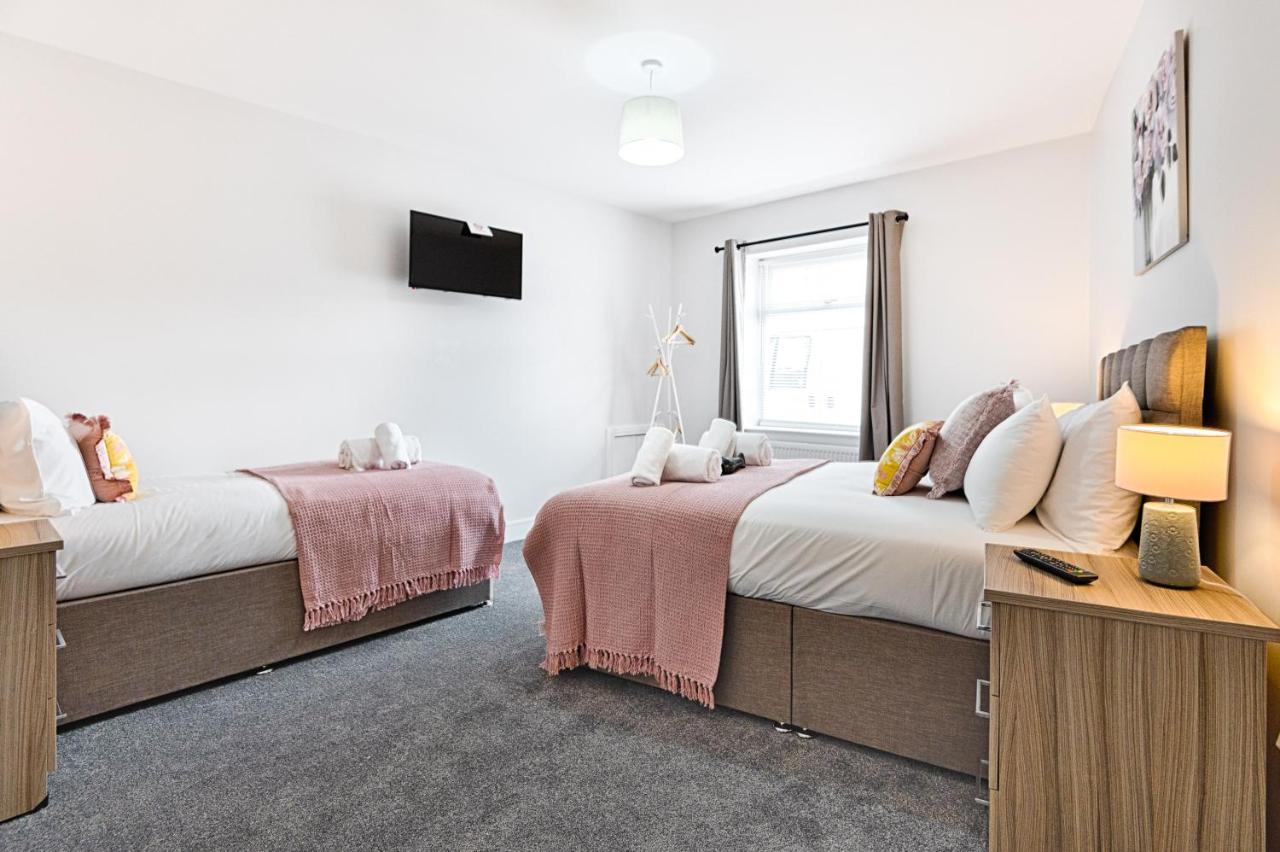 Apartment The Mor House - Tv In Every Bedroom! Swansea